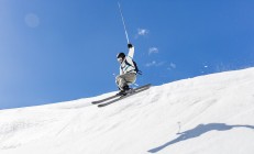 开云体育-年度焦点之战，灰熊全面压制奇才，展现团队篮球新高度