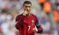 开云体育直播-南美狂想曲与德意志战车，当巴拉圭的野性遇上凯恩的宏大叙事