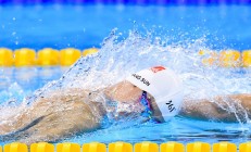 开云体育入口-年度焦点之战之夜，霍勒迪的无声主宰