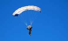 开云体育APP下载-冰封桑巴，伊萨克在重压下的极地绽放