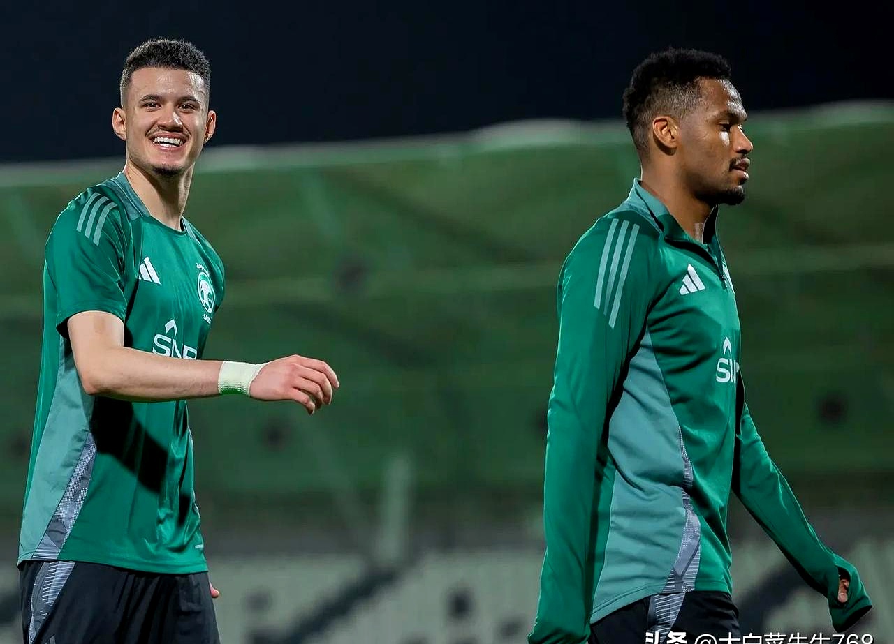 包含沙特阿拉伯球队实力横扫,亚洲足球国际影响力上升的词条 包含沙特阿拉伯球队实力横扫,亚洲足球国际影响力上升的词条