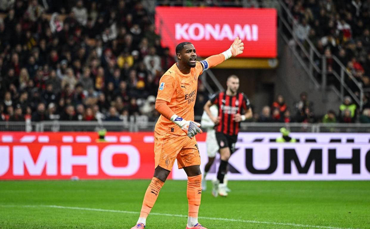 AC米兰门将神勇扑救,保卫球门实现胜利的简单介绍 AC米兰门将神勇扑救,保卫球门实现胜利的简单介绍