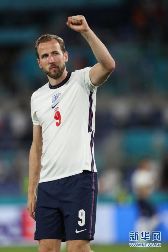 关于瑞士队逆袭,成功晋级欧预赛阶段的信息 关于瑞士队逆袭,成功晋级欧预赛阶段的信息