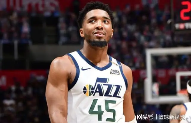 爵士战胜国王,米切尔状态火爆的简单介绍 爵士战胜国王,米切尔状态火爆的简单介绍