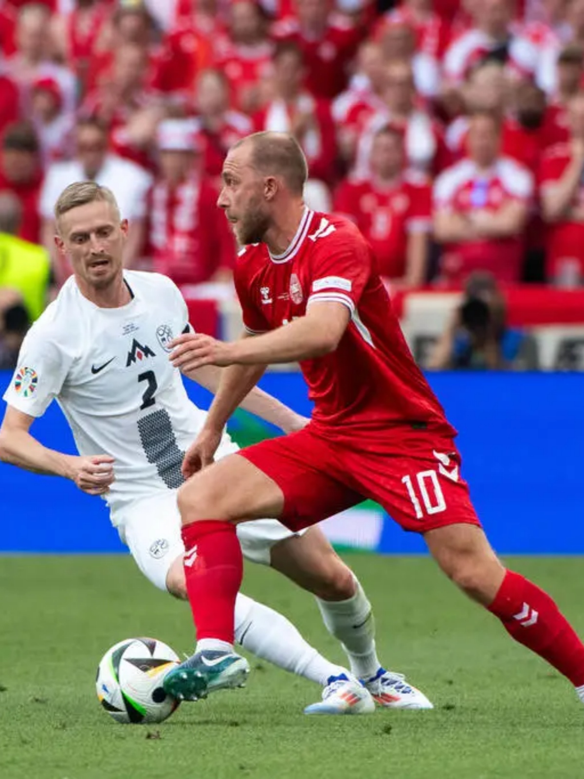 德国队鏖战法国队，波尔点燃赛场的简单介绍