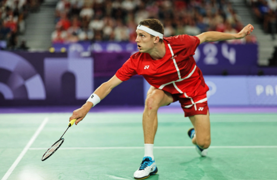 包含中国队碾压法国队，安赛龙点燃赛场的词条