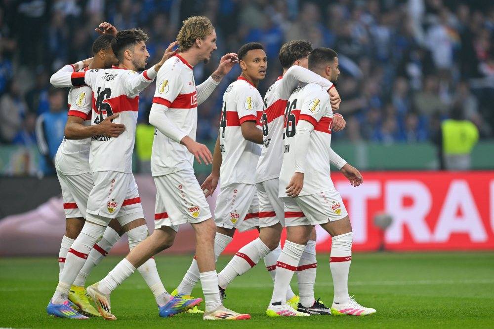 斯图加特取胜收官，成功守住德甲资格的简单介绍